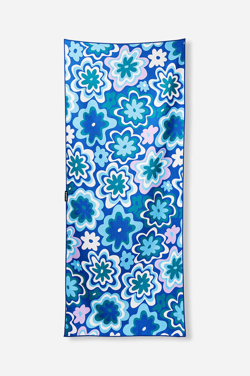 Nomadix Original Towel - Groovy Flowers Blue Green